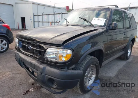 2000 Ford Explorer Sport из США, поврежденный, VIN 1FMYU60E3YUA30969